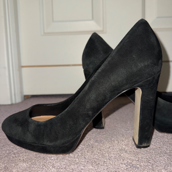 Tahari Black Suede Heels - Picture 3 of 4